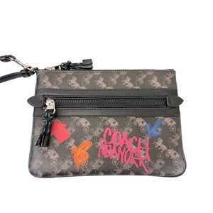 Coach Gallery Pouch With Horse And Carriage Print Wristlet Black Graffiti F84636